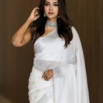 RICH PALLU WITH ALLOVER BUTI DESIGN SAREE